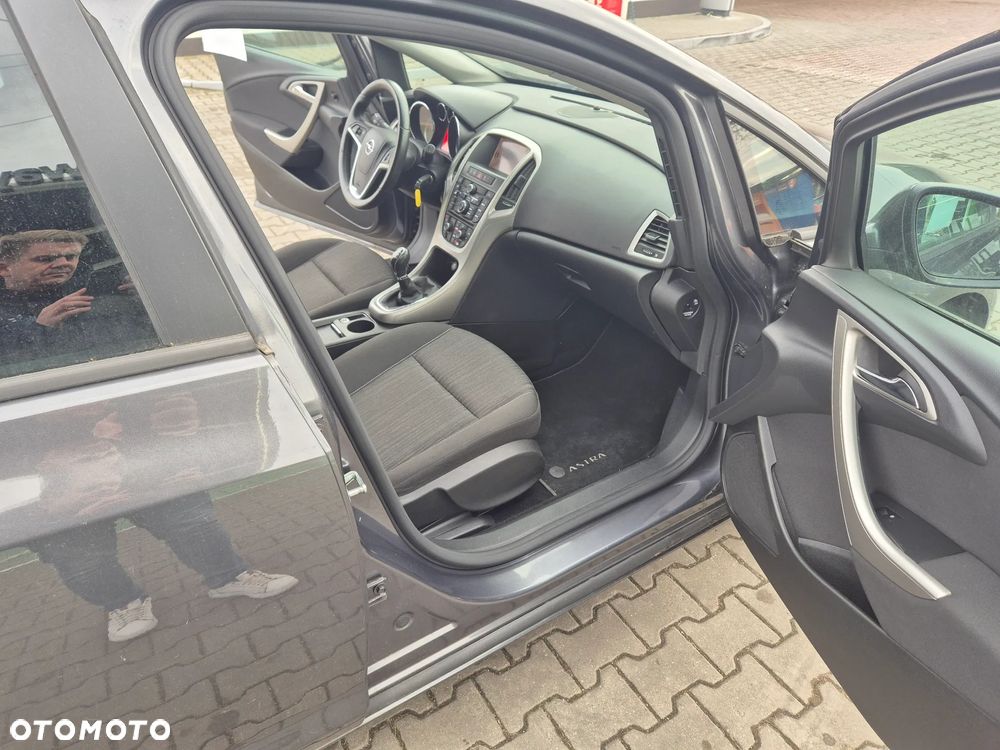 Opel Astra 1.4 Turbo Sports Tourer Active - 22