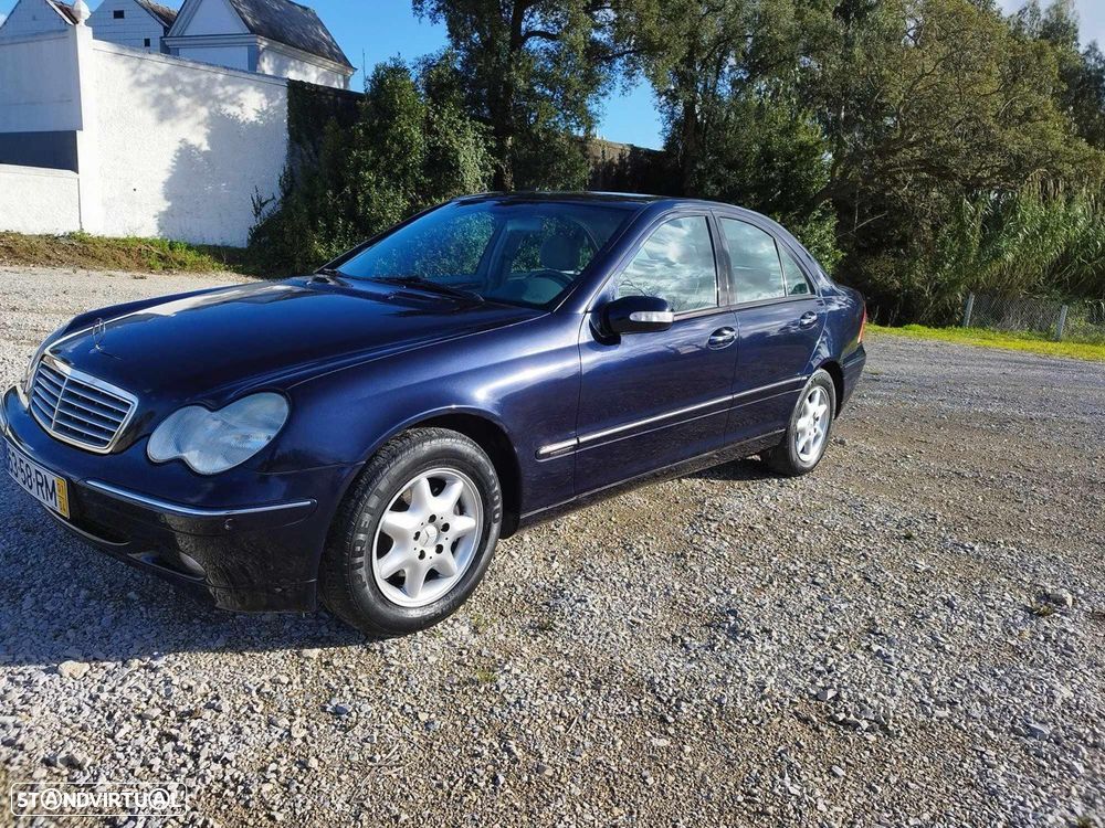 Mercedes-Benz C 200 - 2