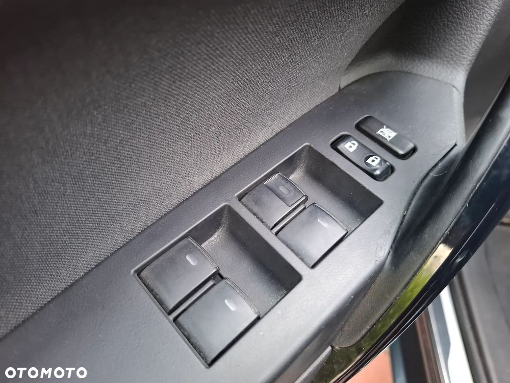 Toyota Auris - 19