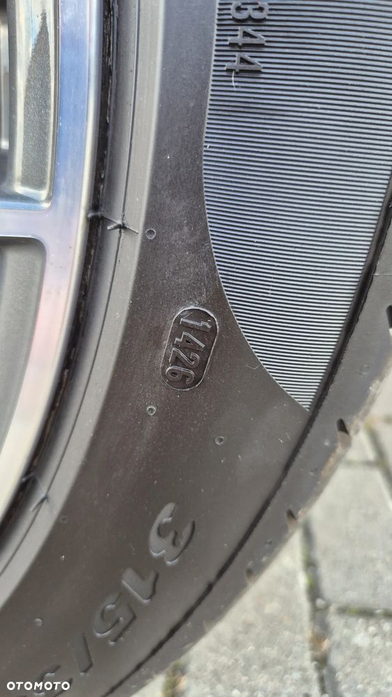 Porsche Cayenne S - 39