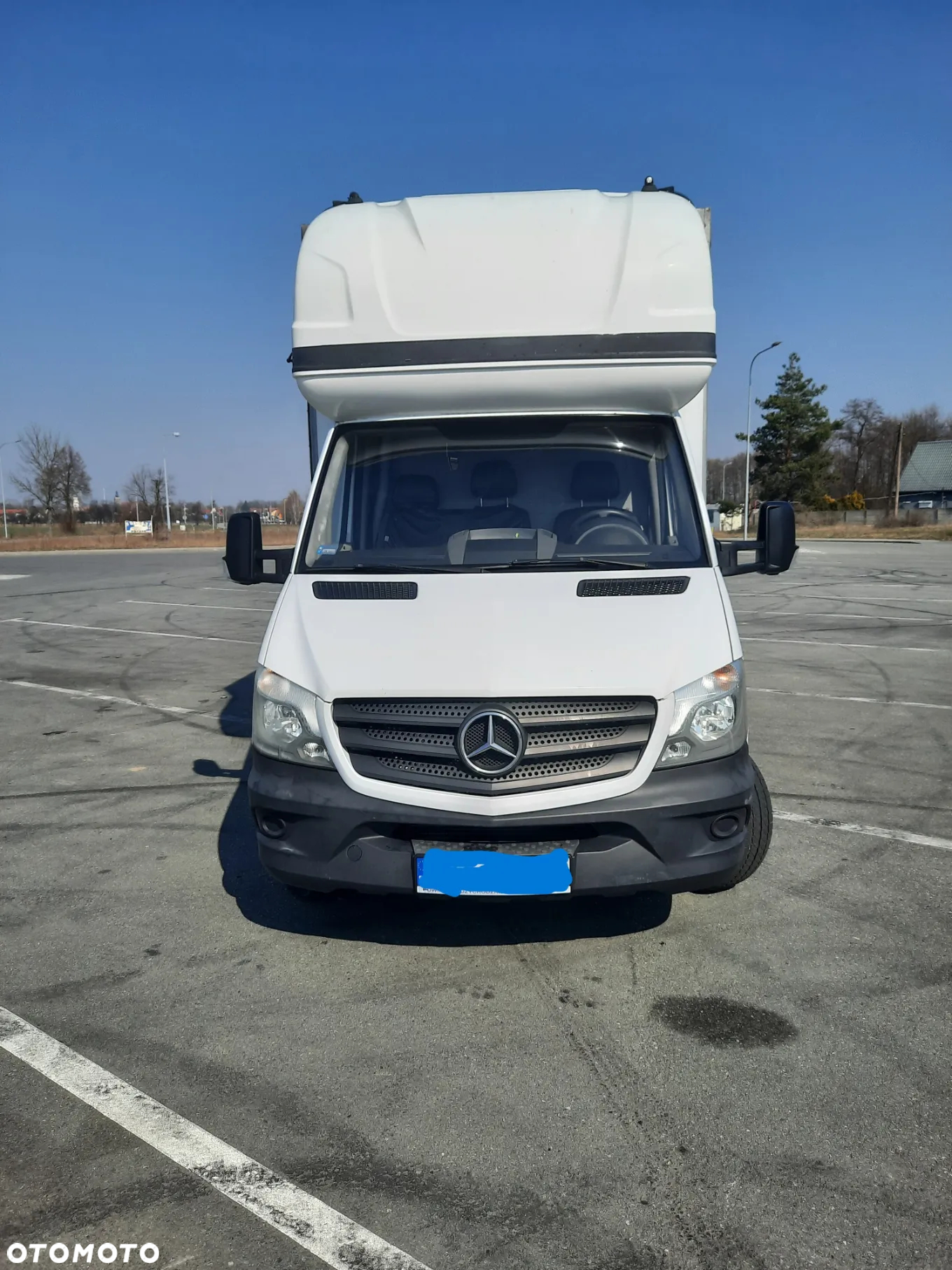 Mercedes-Benz Sprinter - 2