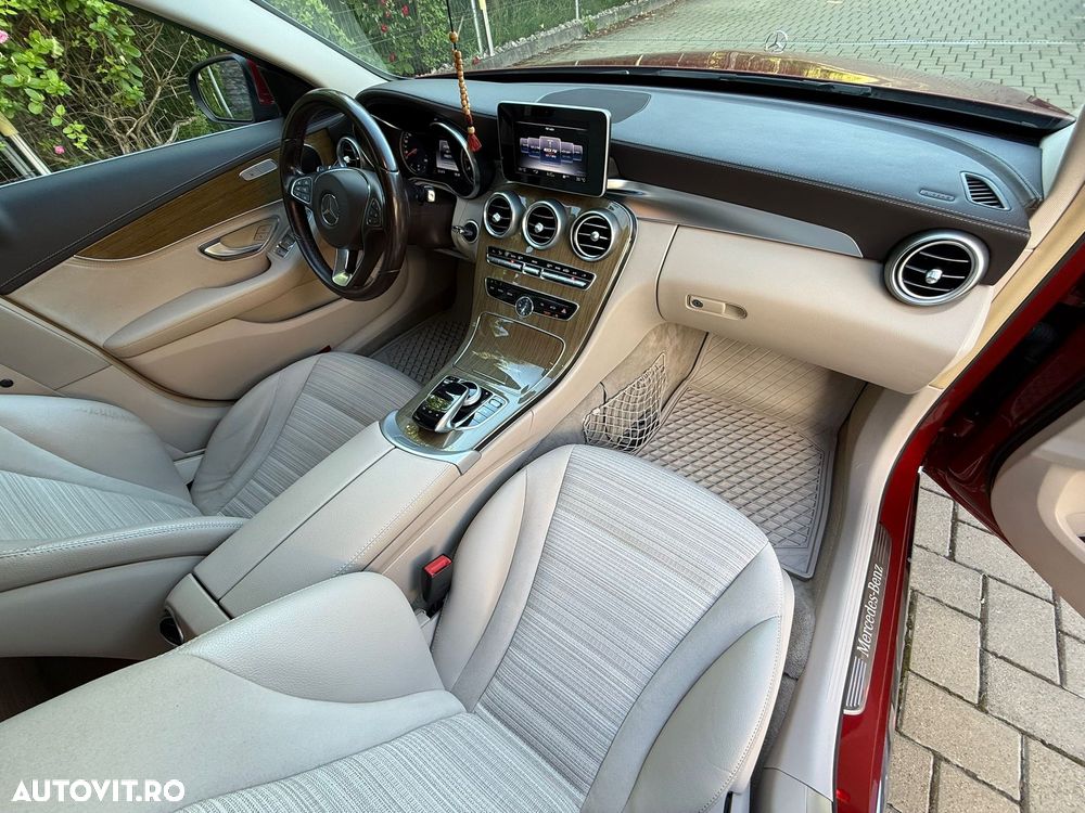 Mercedes-Benz C - 18
