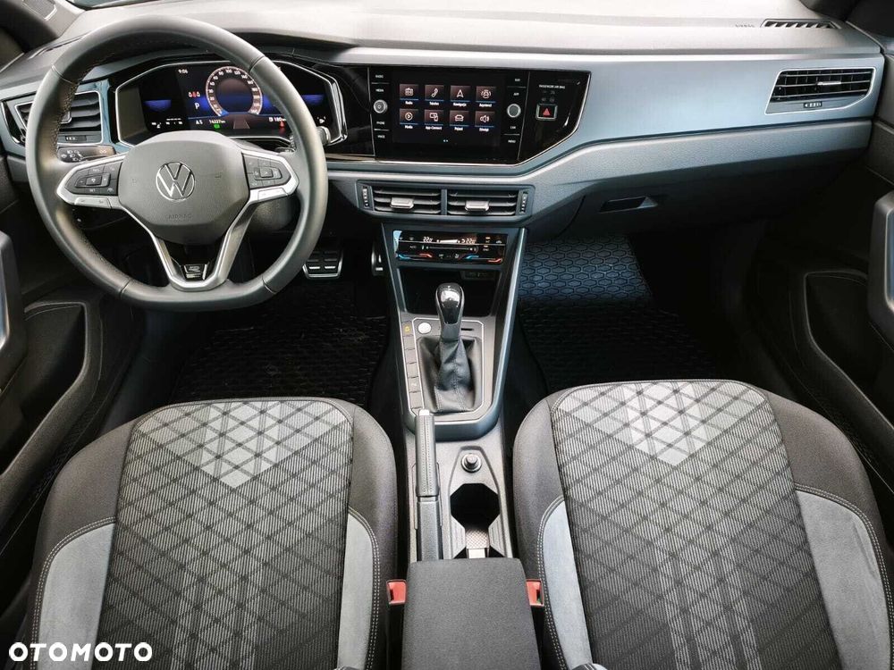 Volkswagen Polo 1.0 TSI R-Line DSG - 5