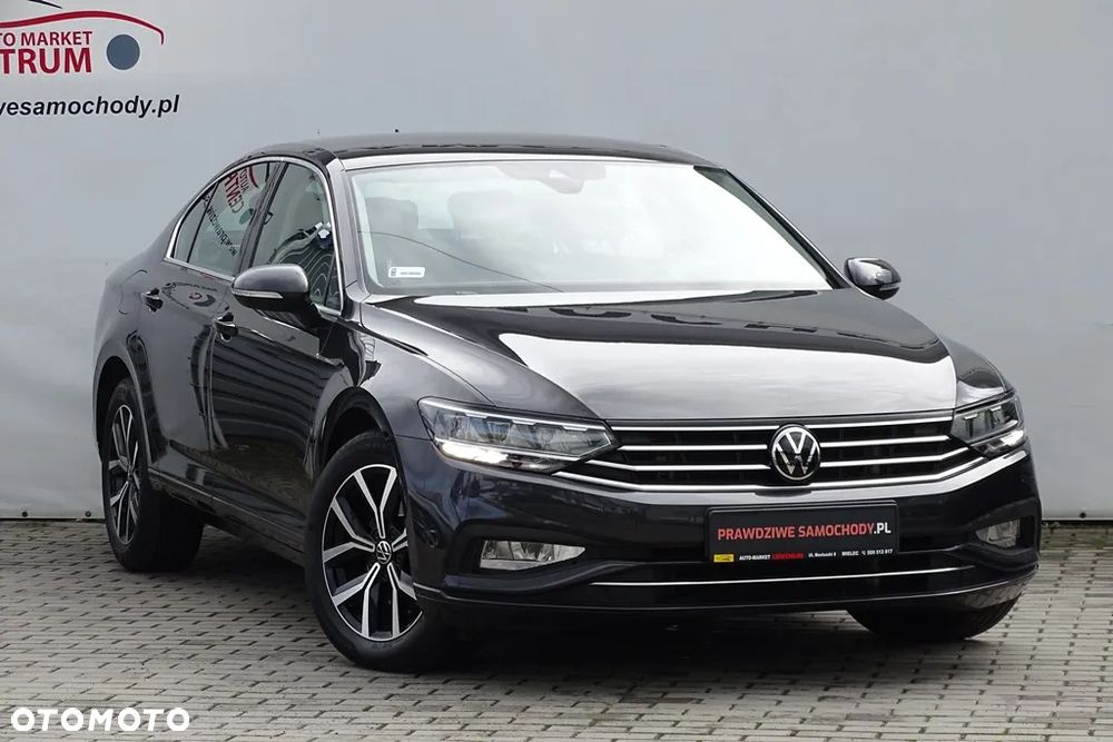 Volkswagen Passat - 8