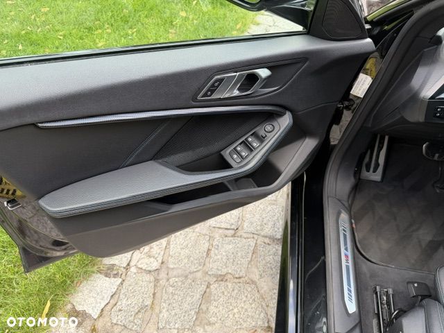 BMW Seria 2 218i - 6