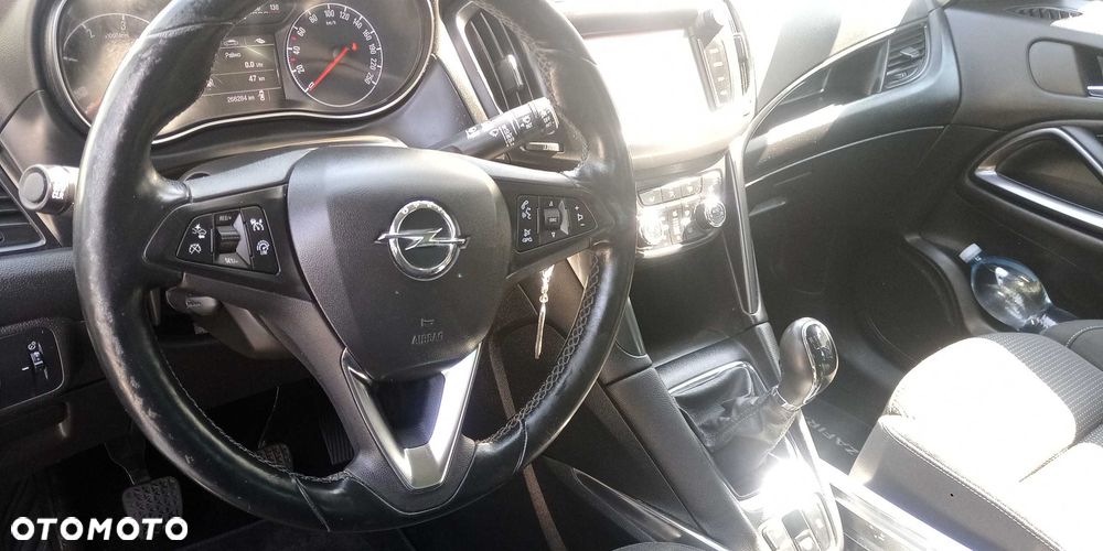 Opel Zafira - 4
