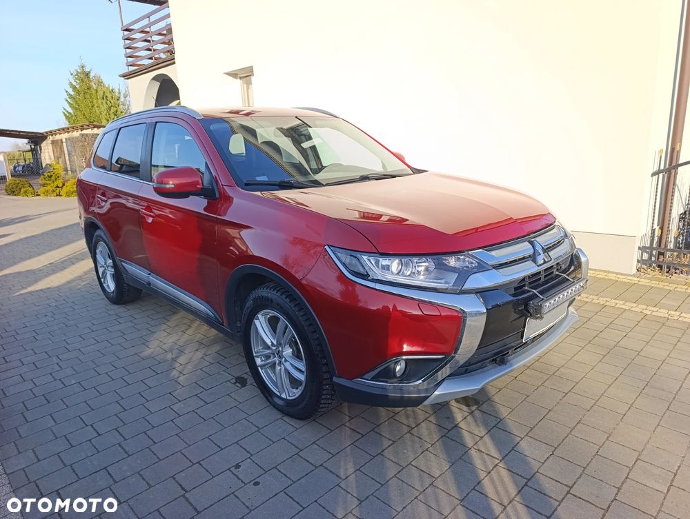 Mitsubishi Outlander 2.0 Instyle Navi CVT - 1