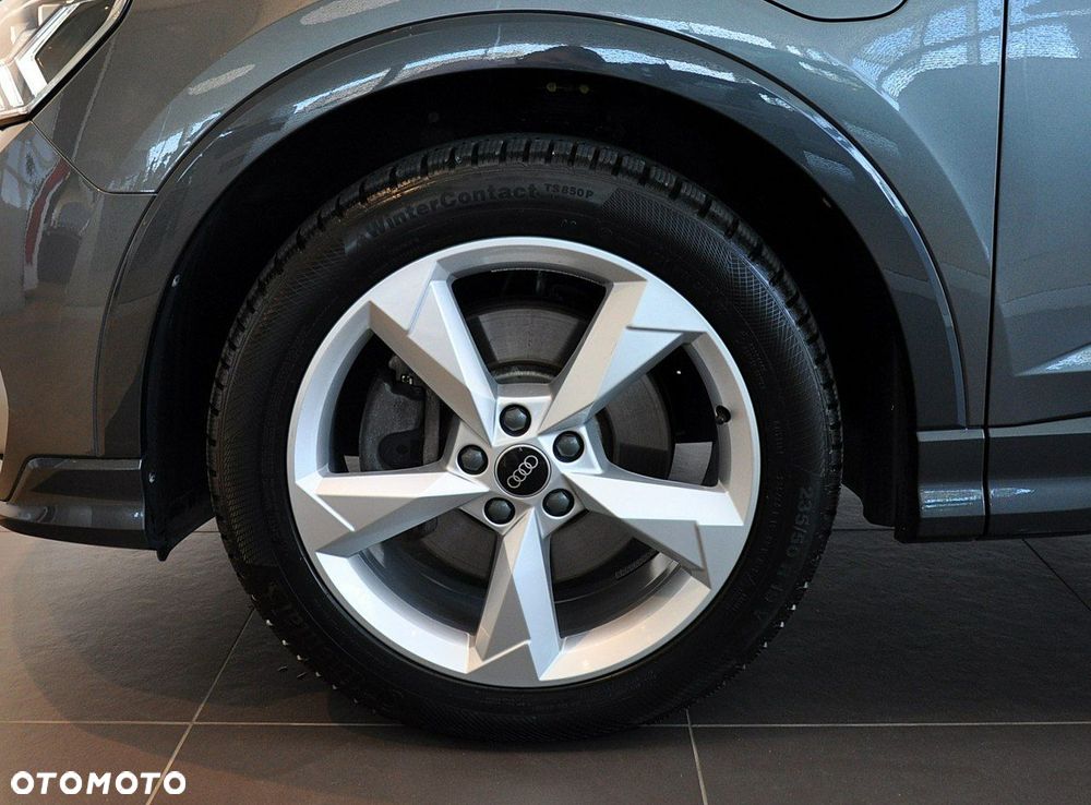 Audi Q3 Sportback - 8