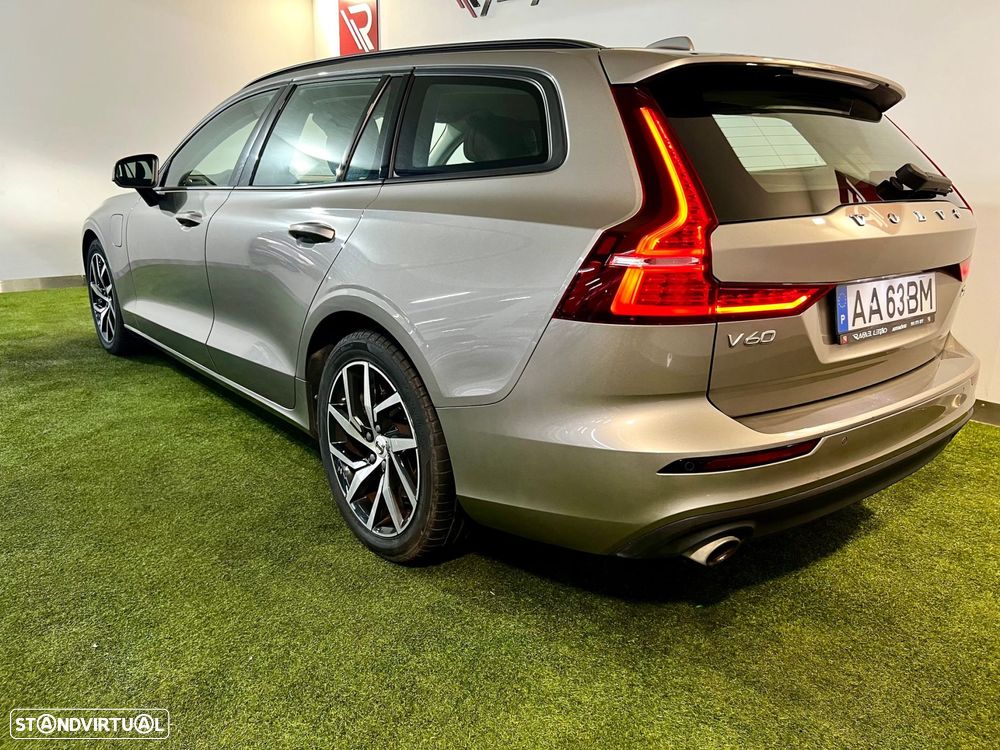 Volvo V60 2.0 T8 AWD TE Momentum - 7
