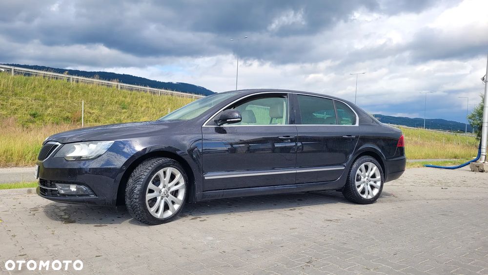 Skoda Superb 3.6 FSI 4x4 Elegance DSG - 7