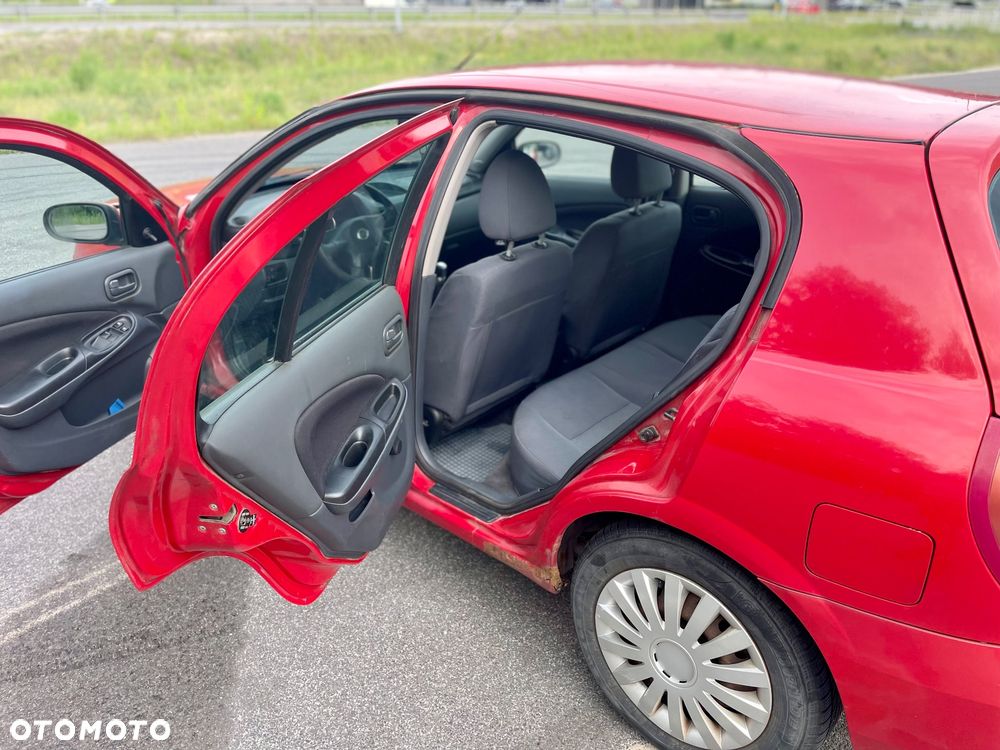 Nissan Almera 1.5 dCi Visia + - 11