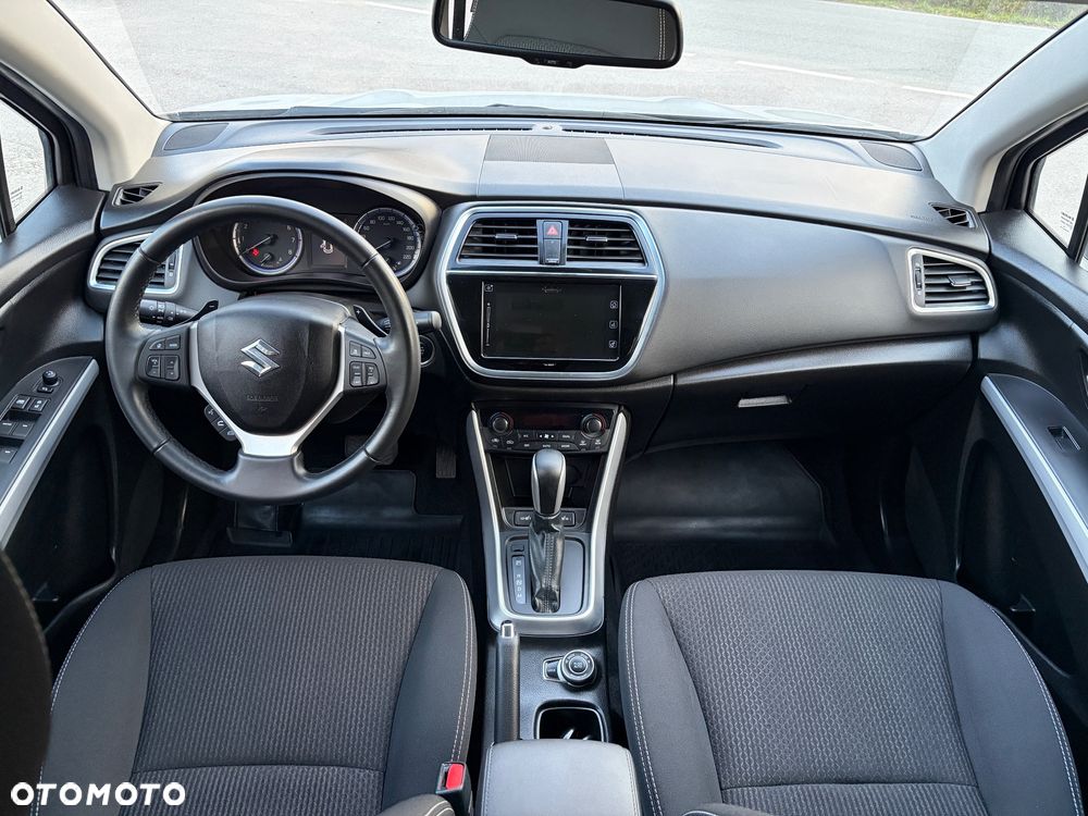 Suzuki SX4 S-Cross 1.4 SHVS Premium 4WD - 8