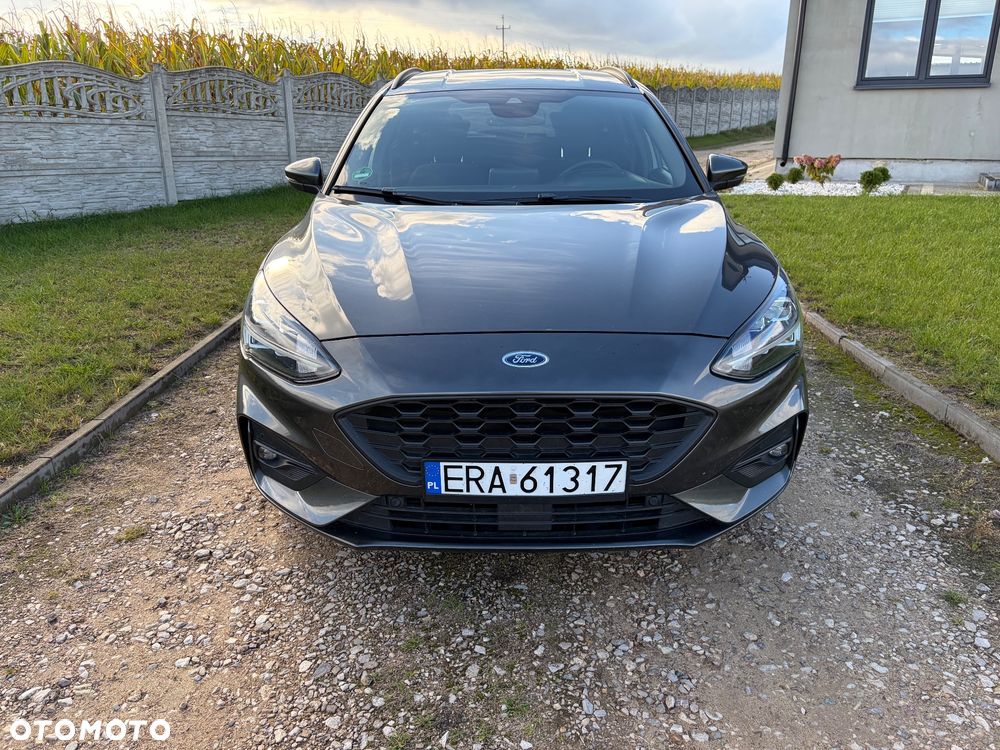 Ford Focus - 8