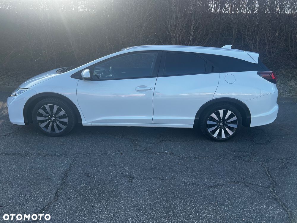 Honda Civic 1.8 Lifestyle (ADAS / Connect+) - 16