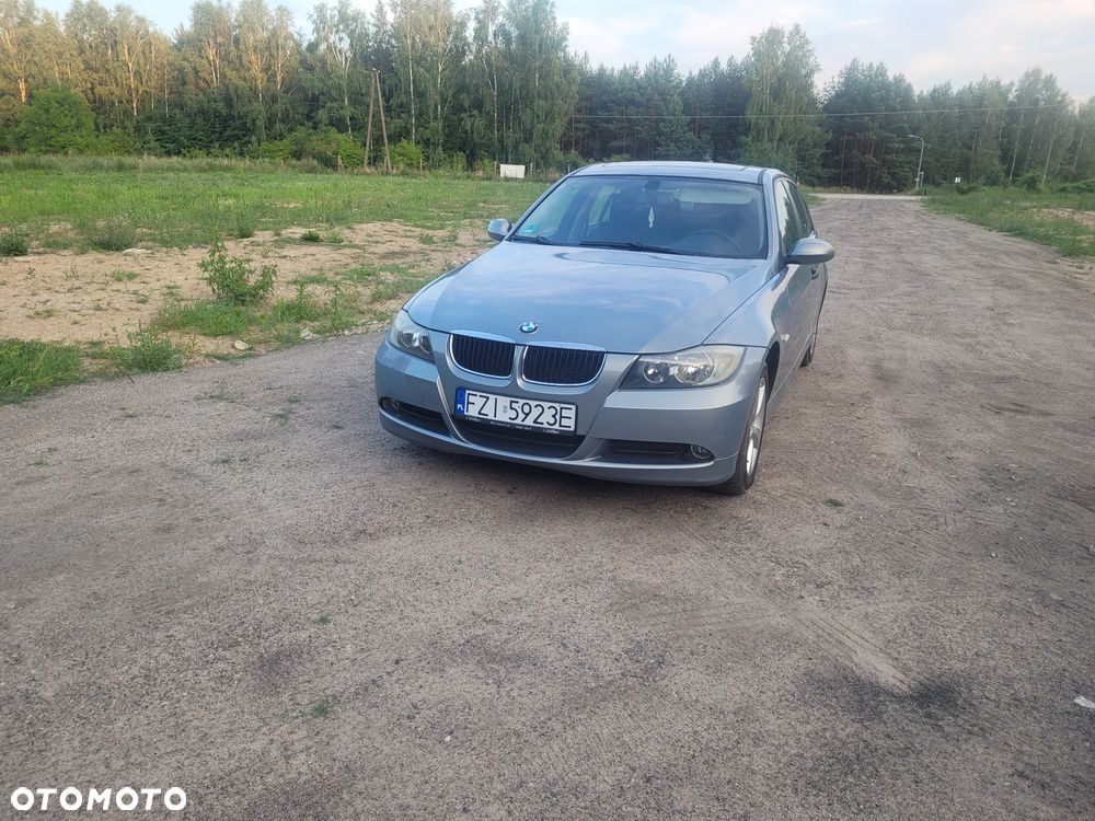 BMW Seria 3 - 1