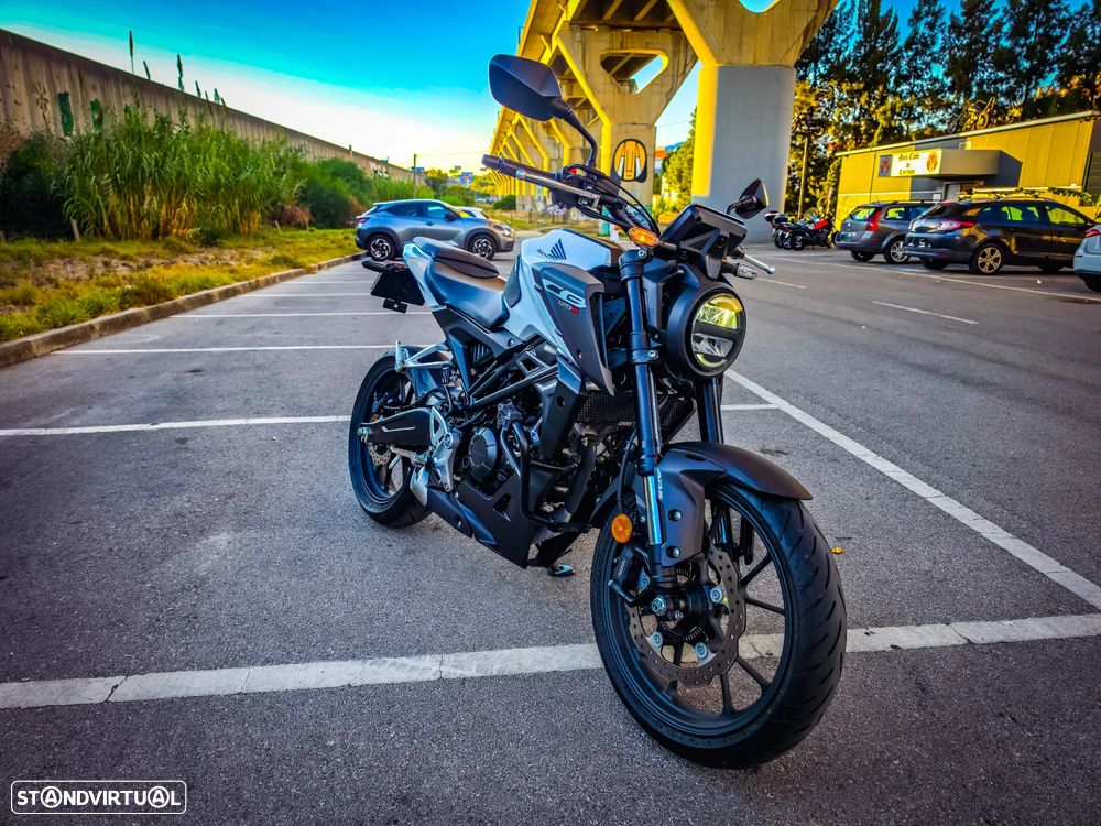 Honda CB Neo Sports Café - 6