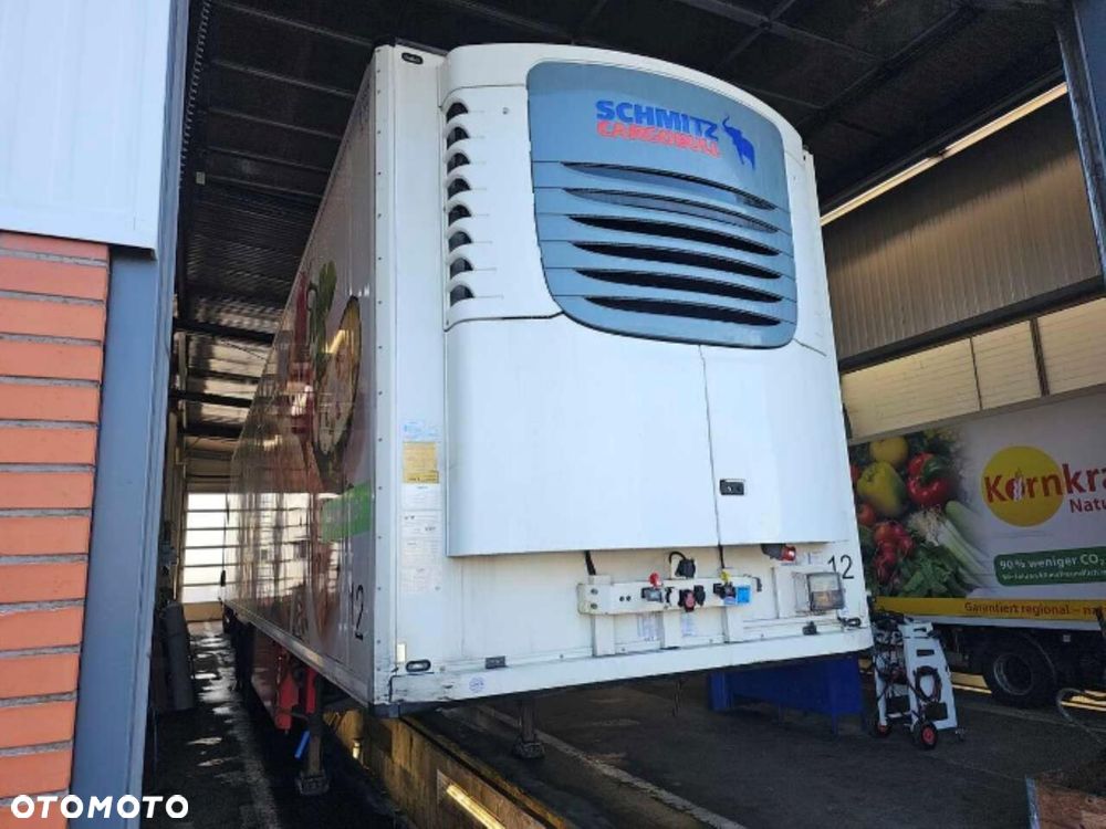 Schmitz Cargobull SKO 24L - 1