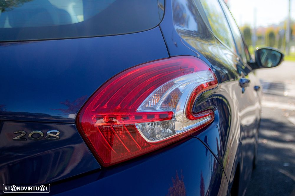 Peugeot 208 1.4 HDi - 22