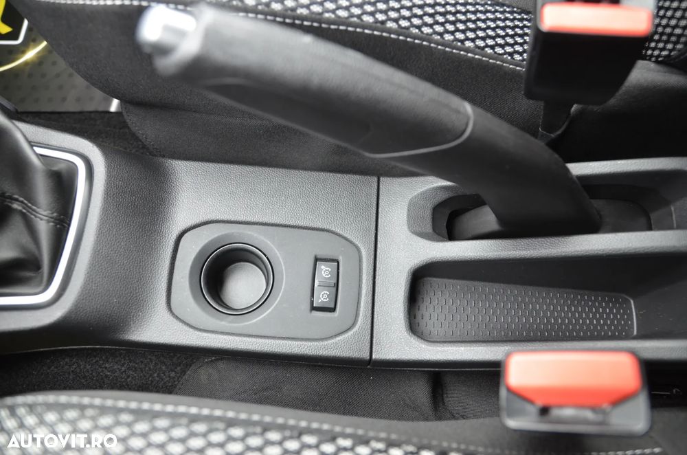 Dacia Duster 1.5 dCi 4x2 Prestige - 33