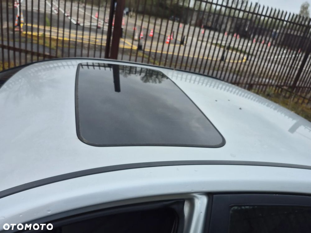 Hyundai Sonata 2.0 Comfort - 10