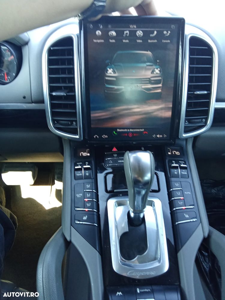Porsche Cayenne 3.0TD TipTronic - 11