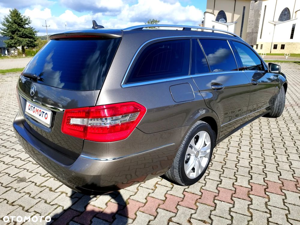 Mercedes-Benz Klasa E 200 CGI BlueEffICIENCY Avantgarde - 6