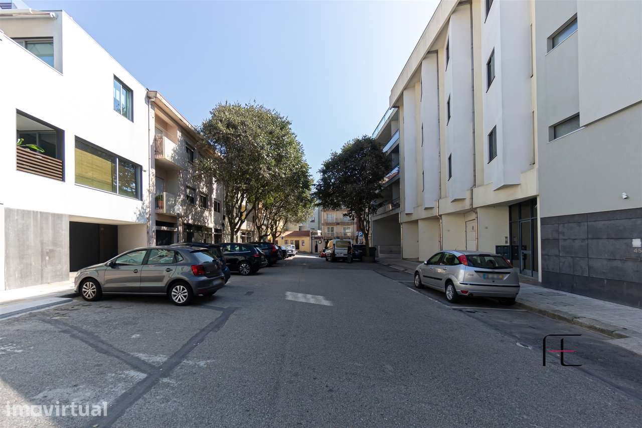Apartamento T4 Venda em Aldoar, Foz do Douro e Nevogilde,Porto - Grande imagem: 2/38