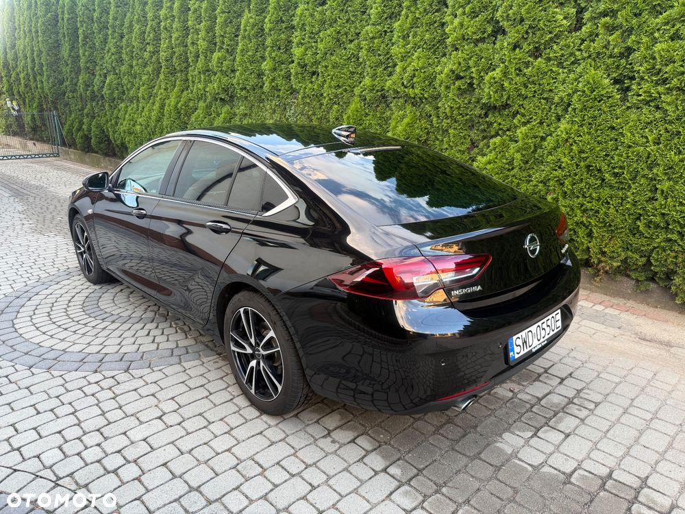 Opel Insignia - 2