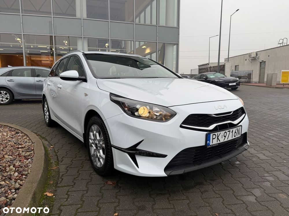 Kia Ceed 1.5 T-GDI M DCT - 5