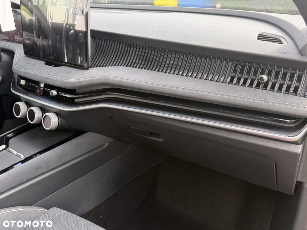 Skoda Superb 1.5 TSI Plug-in Hybrid Sportline DSG - 10
