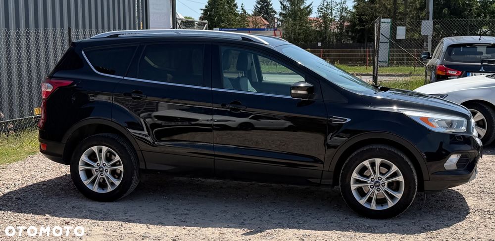 Ford Kuga - 24