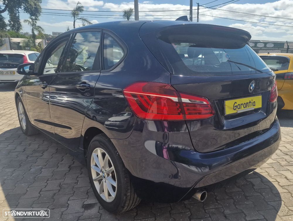 BMW 216 Active Tourer d Line Luxury - 9