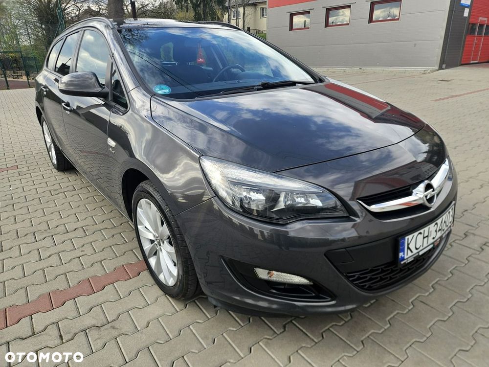 Opel Astra 1.4 Turbo Cosmo - 11