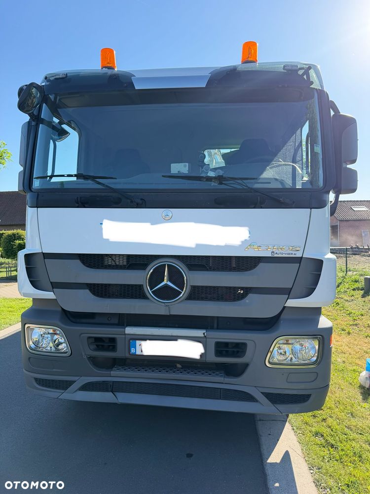 Mercedes-Benz Actros  2532 - 2