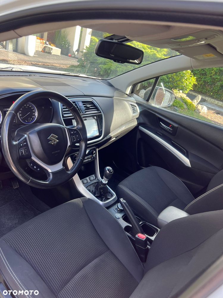 Suzuki SX4 S-Cross 1.4 Boosterjet Allgrip Comfort - 14