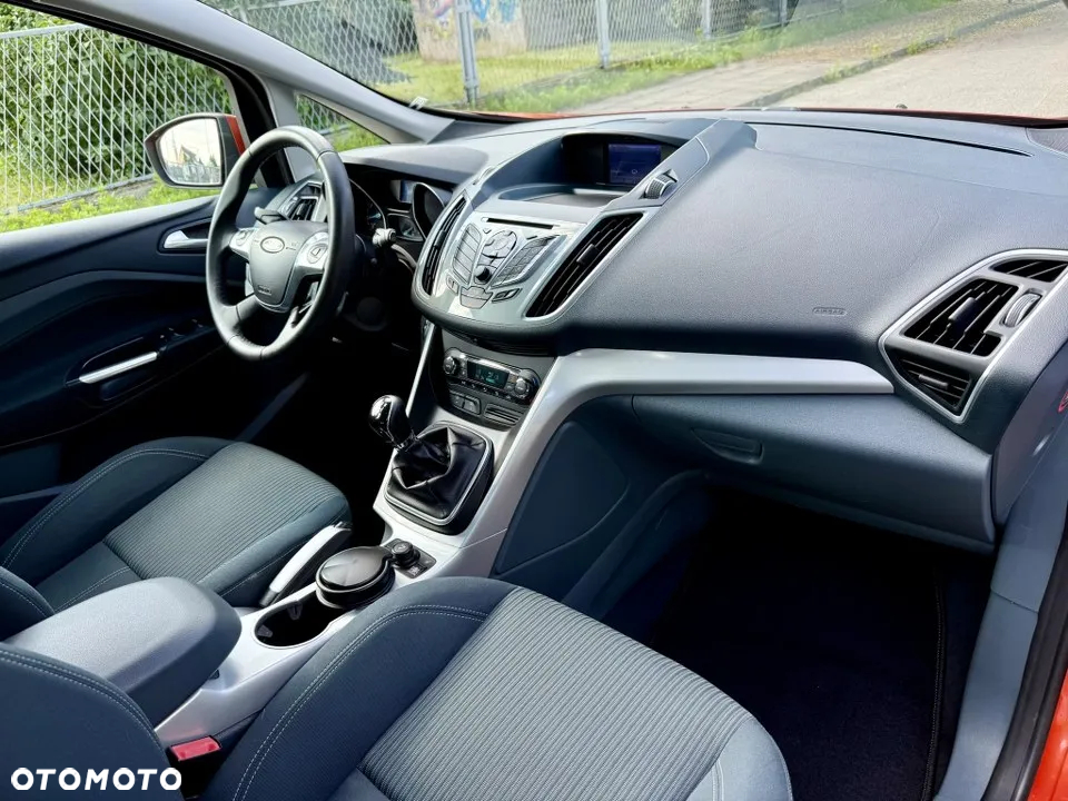 Ford C-MAX 1.6 Ti-VCT Titanium - 28