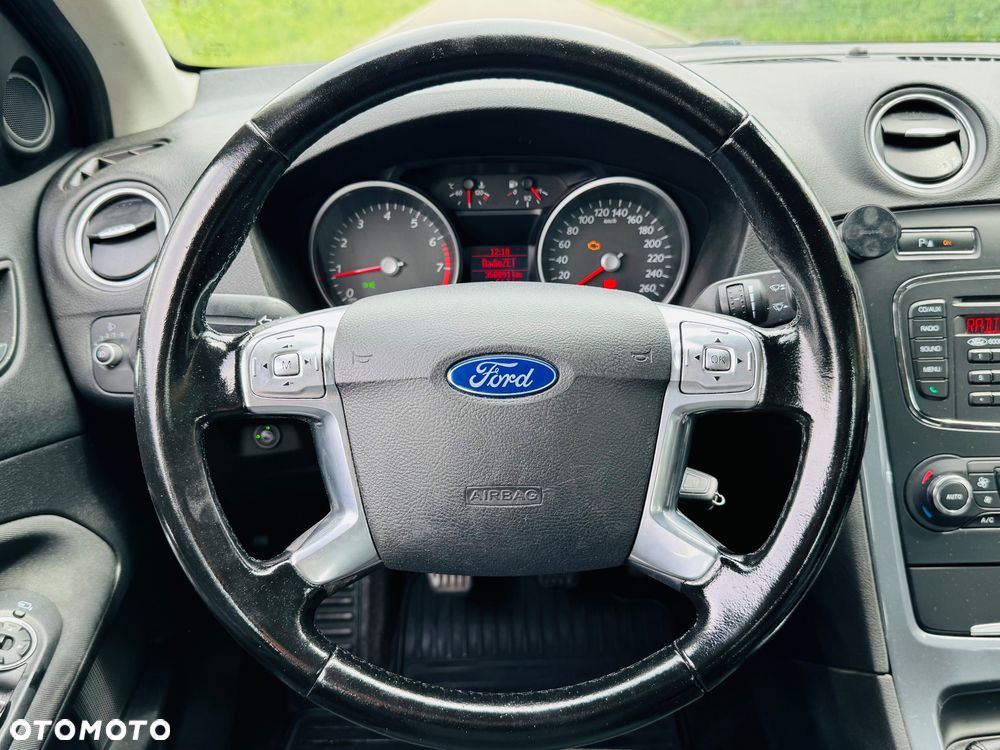 Ford Mondeo 1.6 Gold X - 16