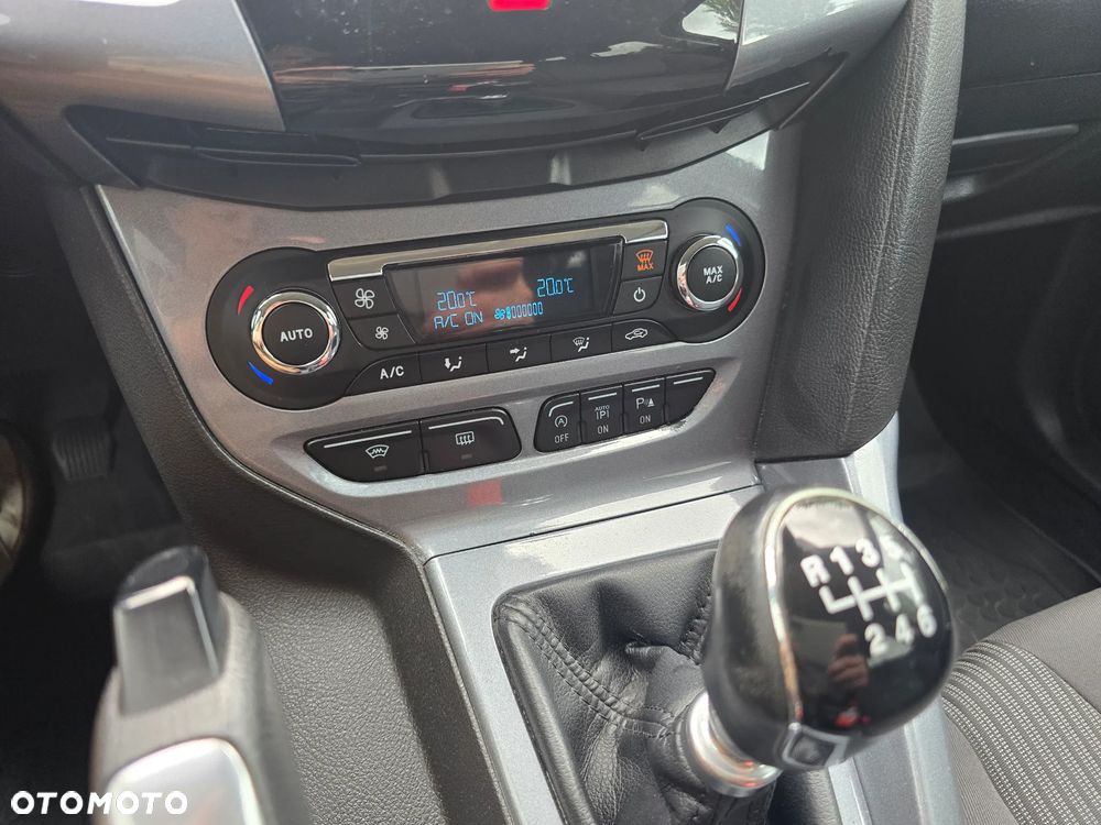 Ford Focus 1.6 EcoBoost Start-Stopp-System Titanium - 13