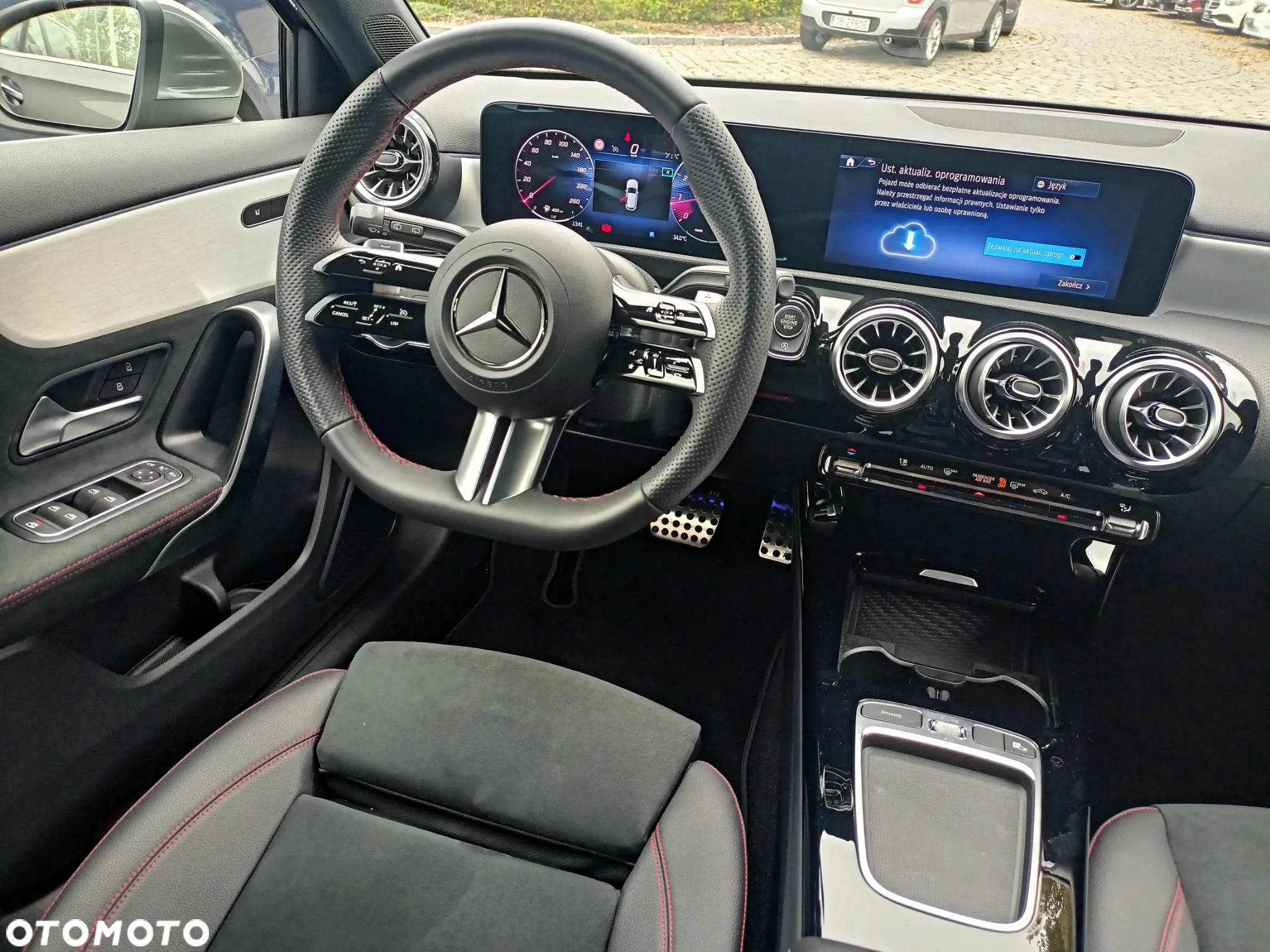Mercedes-Benz Klasa A 200 AMG Line 7G-DCT - 16