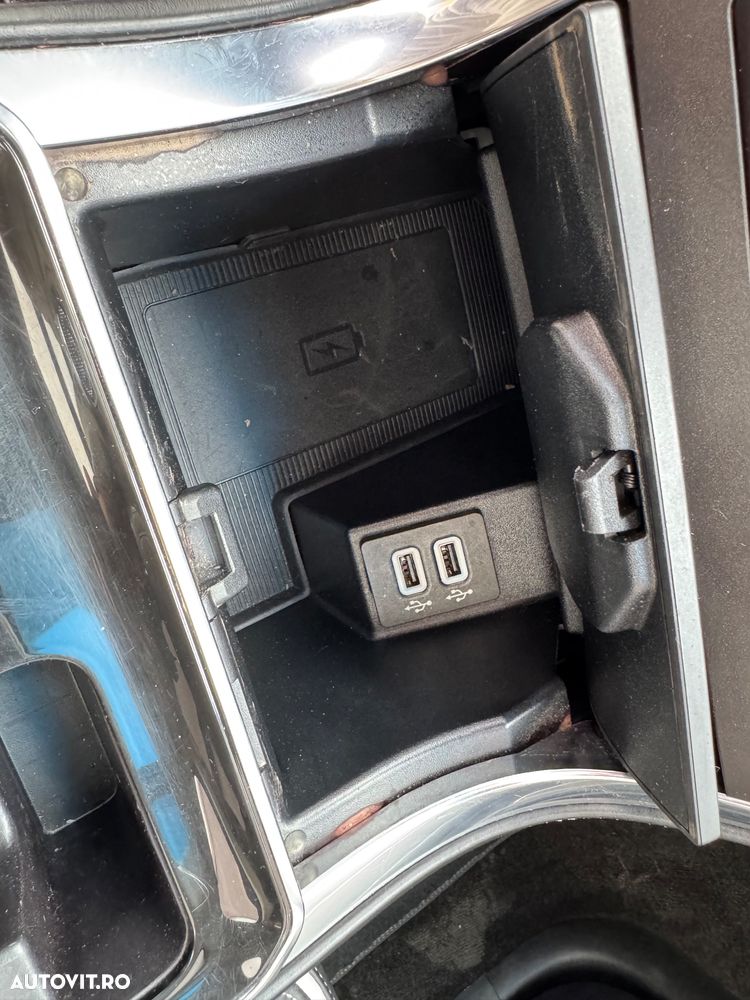 Ford Edge 2.0 Panther A8 AWD Vignale - 27