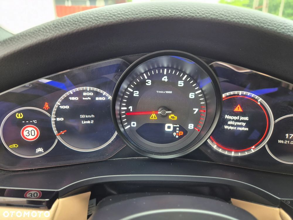 Porsche Cayenne Platinum Edition - 20