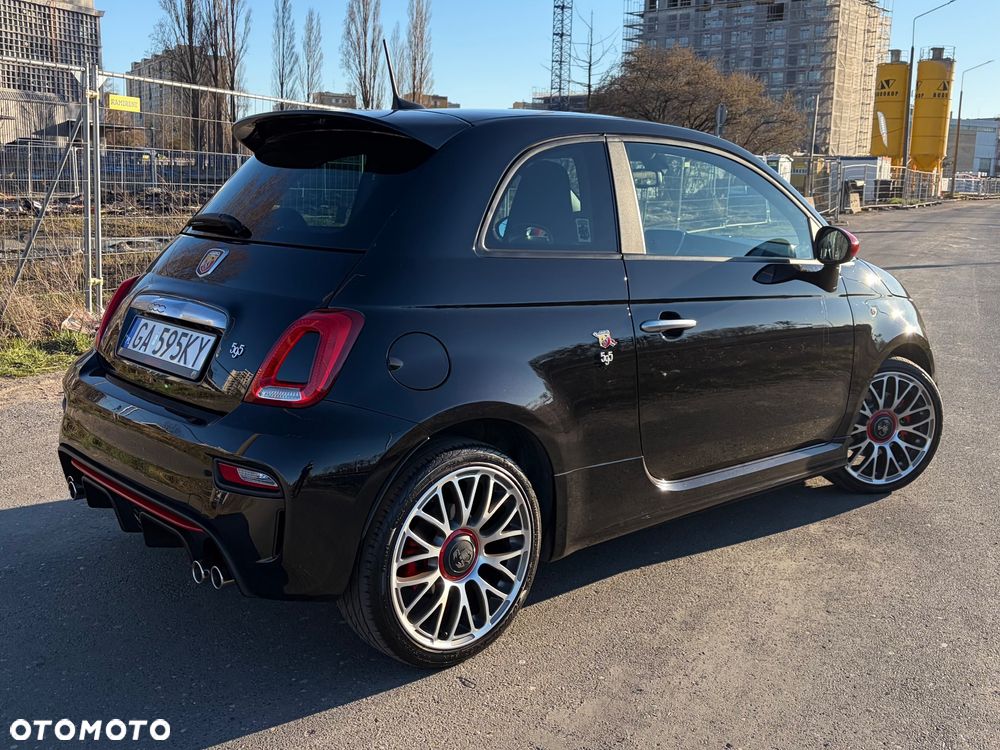 Abarth 595 1.4 T-Jet 16v - 17