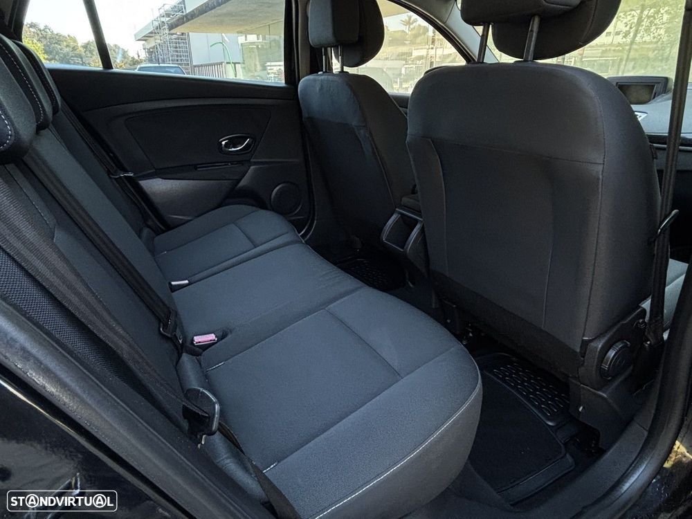 Renault Mégane Break 1.5 dCi Dynamique - 13