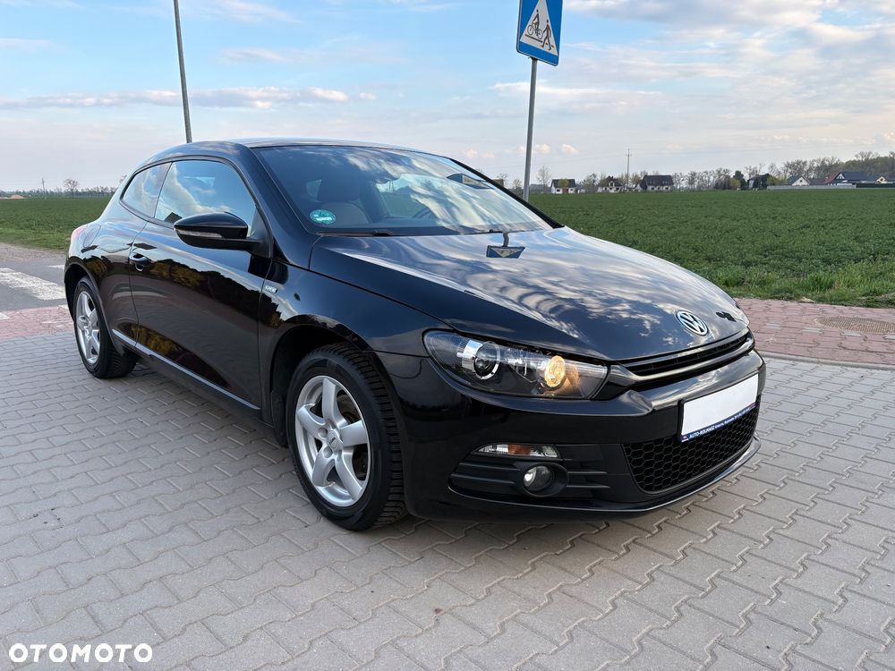 Volkswagen Scirocco 1.4 TSI Life - 2