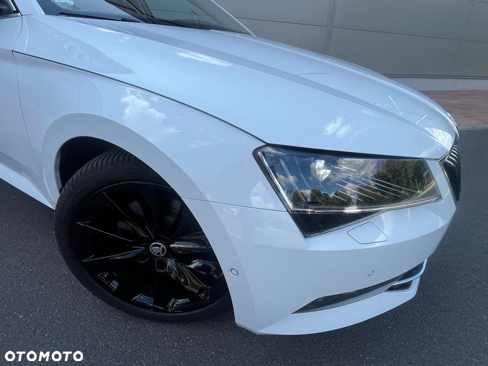 Skoda Superb 2.0 TSI 4x4 DSG Style - 33