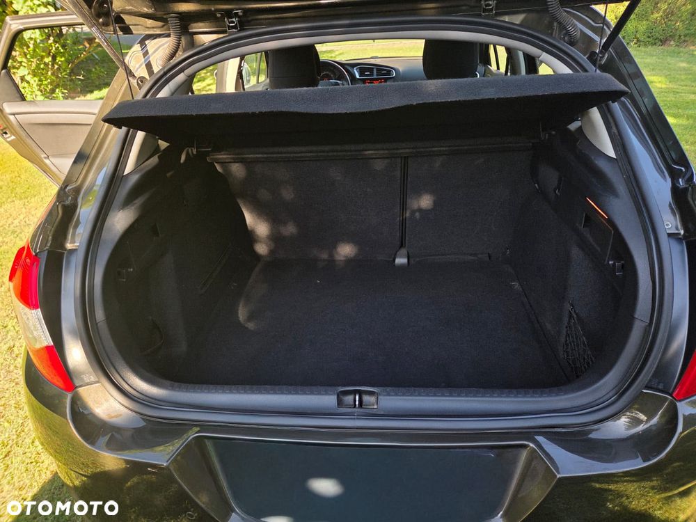 Citroën C4 1.6 VTi Attraction - 13