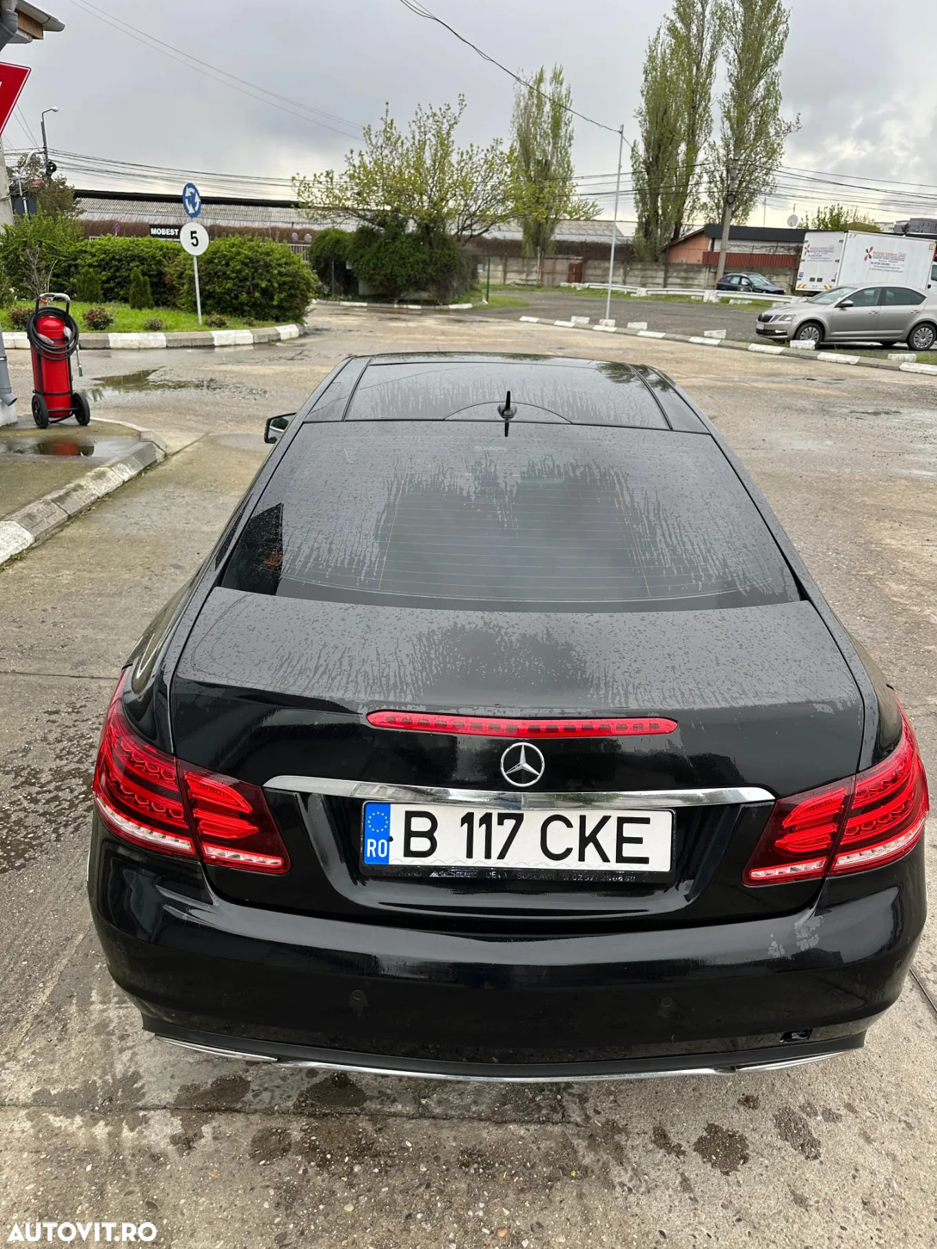 Mercedes-Benz E - 5