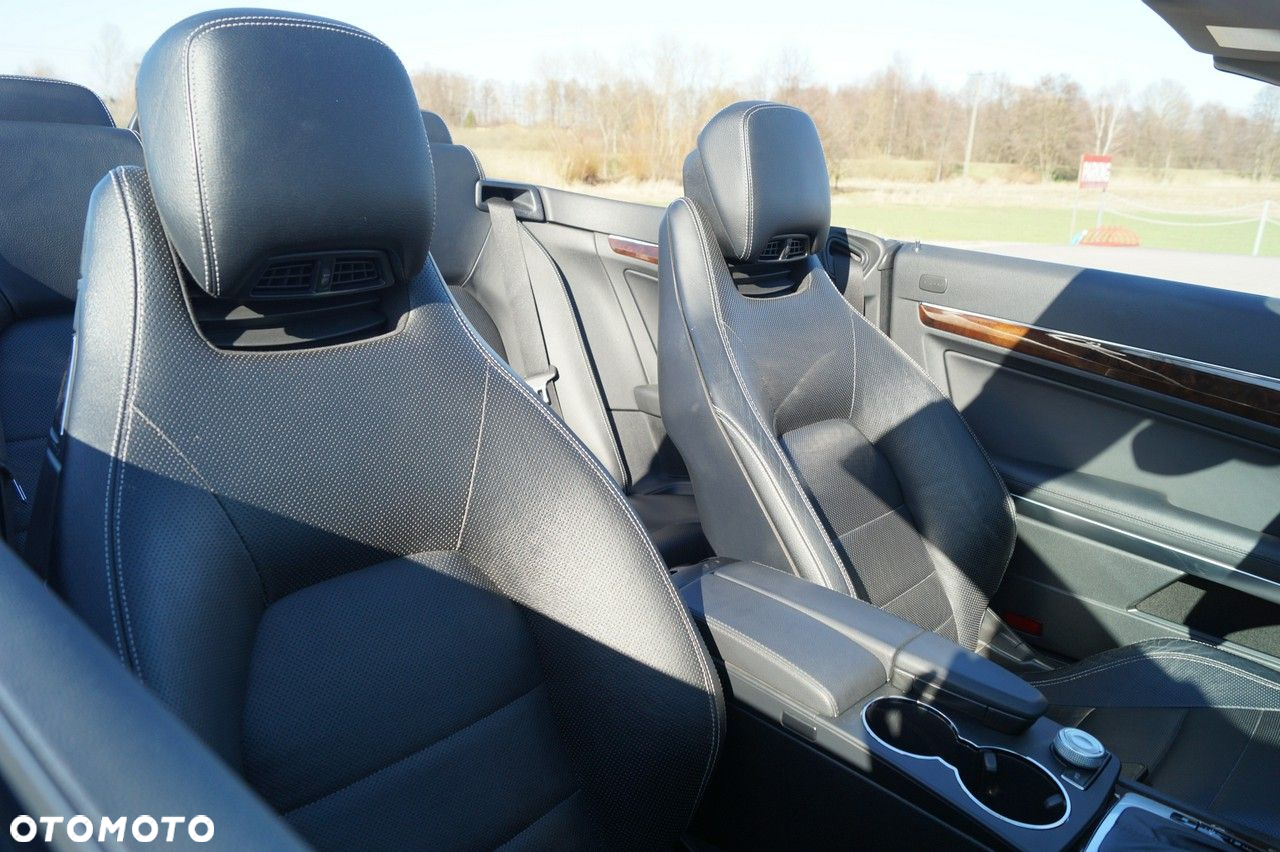 Mercedes-Benz Klasa E - 24