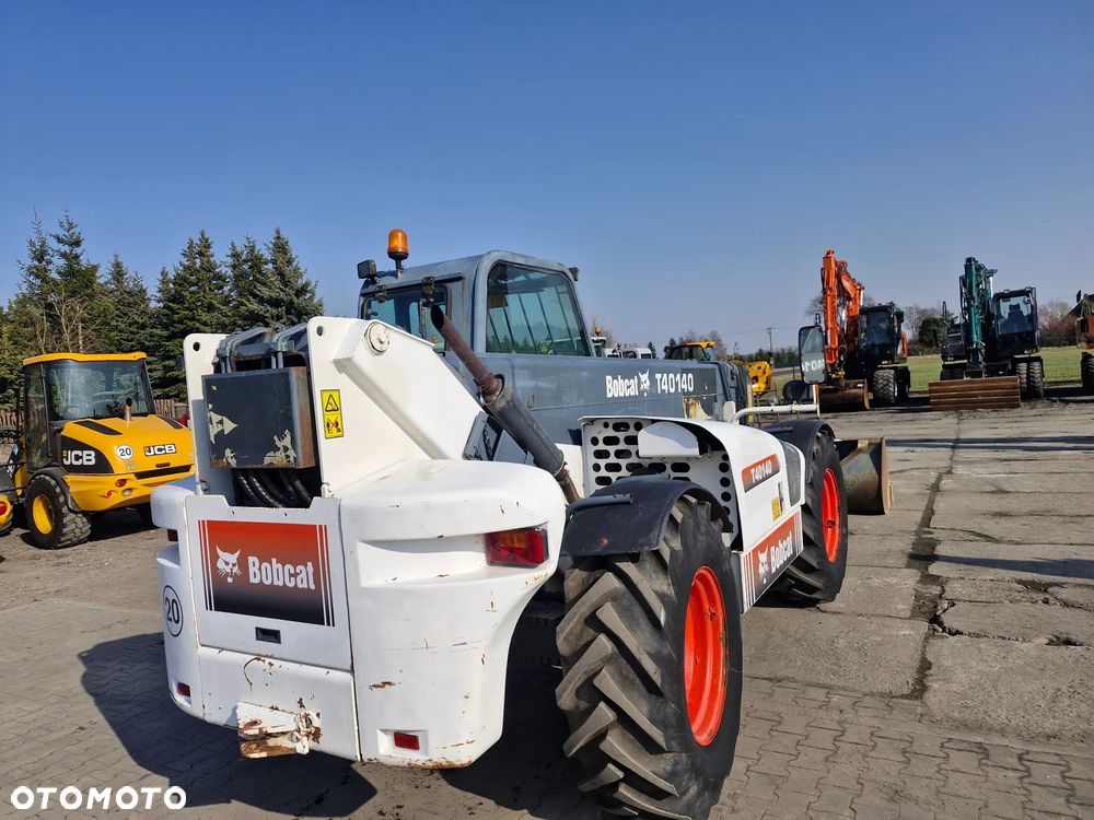 Bobcat T40140 - 1