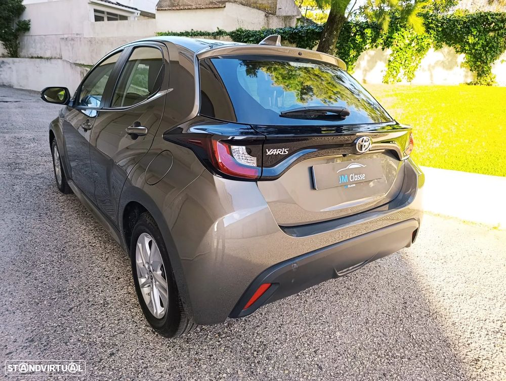 Toyota Yaris 1.0 VVT-i Exclusive - 6